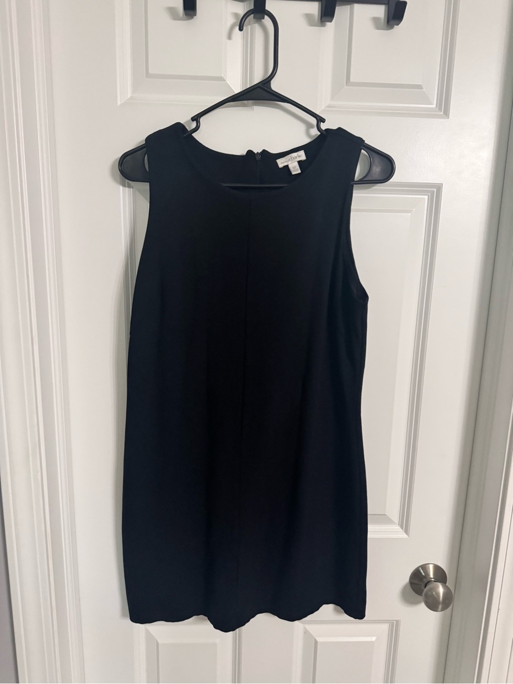 Charming Charlie Black Sleeveless Shift Dress